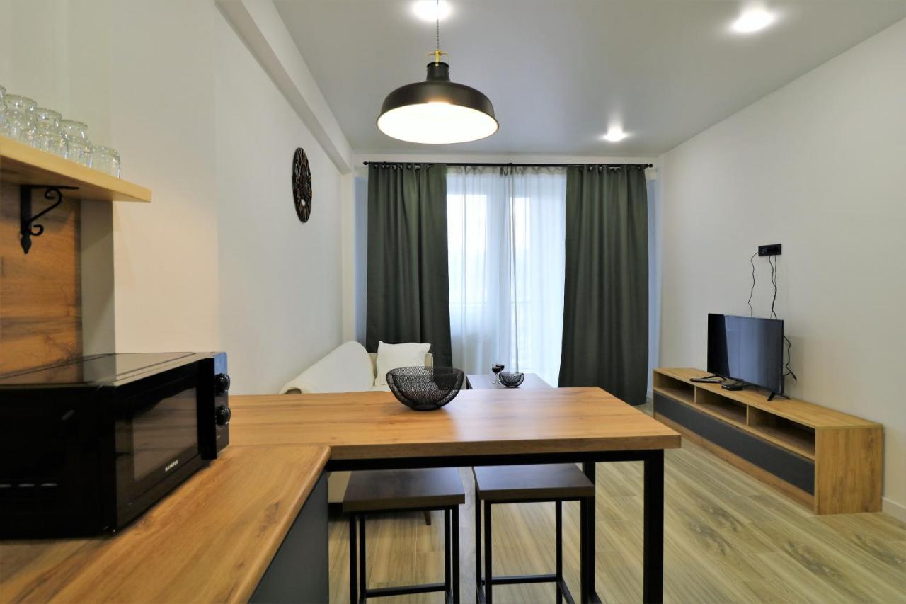 Ferienwohnung Twins Tower Tbilisi Exterior foto