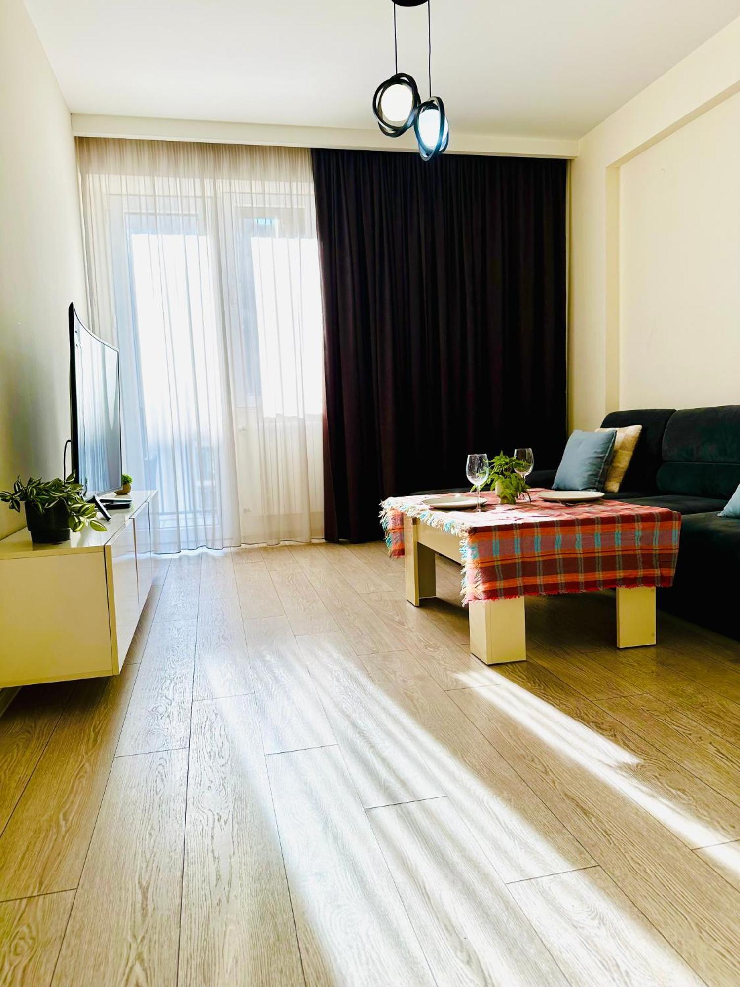 Ferienwohnung Twins Tower Tbilisi Exterior foto